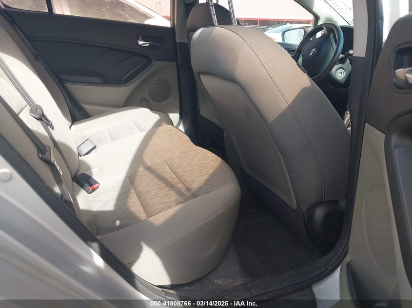 2016 KIA FORTE LX - KNAFK4A64G5610525