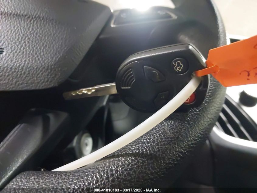 2017 Ford Focus Se VIN: 1FADP3FE4HL275856 Lot: 41810183