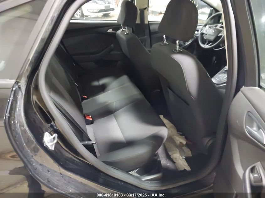 2017 Ford Focus Se VIN: 1FADP3FE4HL275856 Lot: 41810183