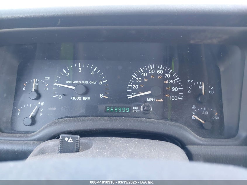 1998 Jeep Cherokee Classic/Limited/Sport VIN: 1J4FJ68S2WL136129 Lot: 41810918