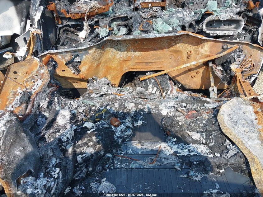 2022 Ford F-150 Lightning Lariat VIN: 1FT6W1EV8NWG13457 Lot: 41811227