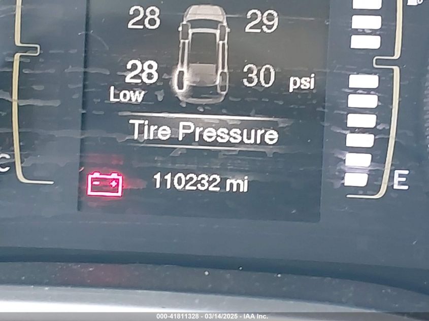 2015 Jeep Cherokee Latitude VIN: 1C4PJLCB0FW643402 Lot: 41811328