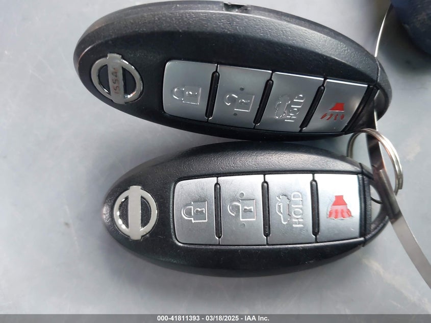 2011 NISSAN MAXIMA VIN: 1N4AA5APXBC811984