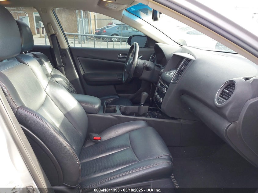 2011 NISSAN MAXIMA VIN: 1N4AA5APXBC811984