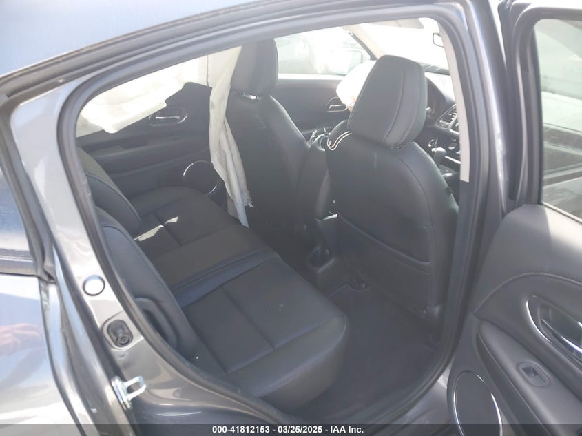 2021 HONDA HR-V VIN: 3CZRU6H74MM713769