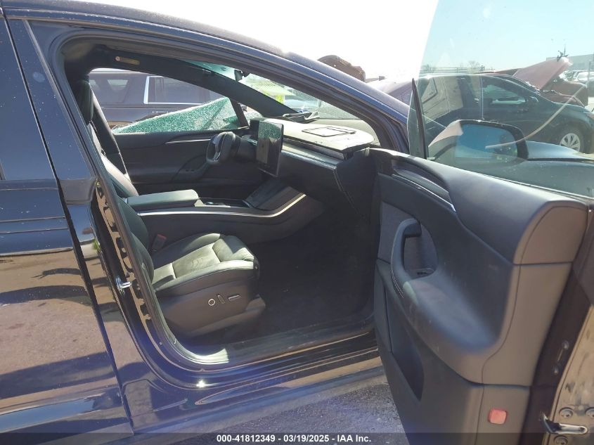 2023 Tesla Model X - 7SAXCBE68PF376183