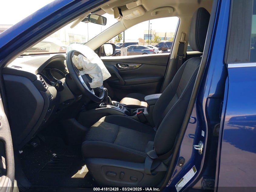 VIN KNMAT2MT5LP531279 2020 NISSAN ROGUE SV FWD