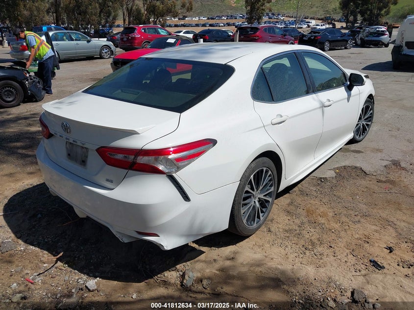 2018 TOYOTA CAMRY VIN: JTNB11HK2J3000269