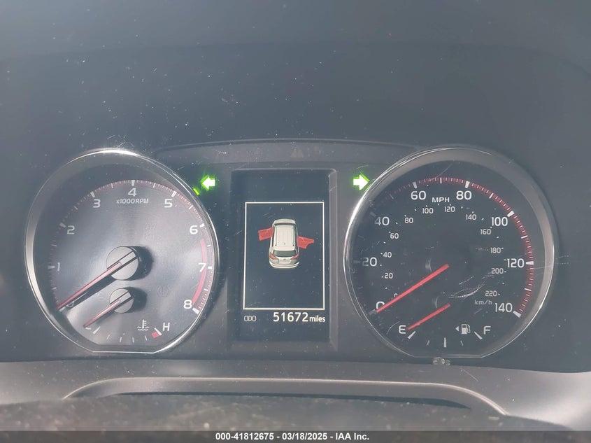 2018 TOYOTA RAV4 SE - JTMJFREV4JJ742585