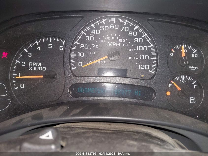 2005 Chevrolet Suburban 1500 Ls VIN: 3GNFK16Z75G290666 Lot: 41812793