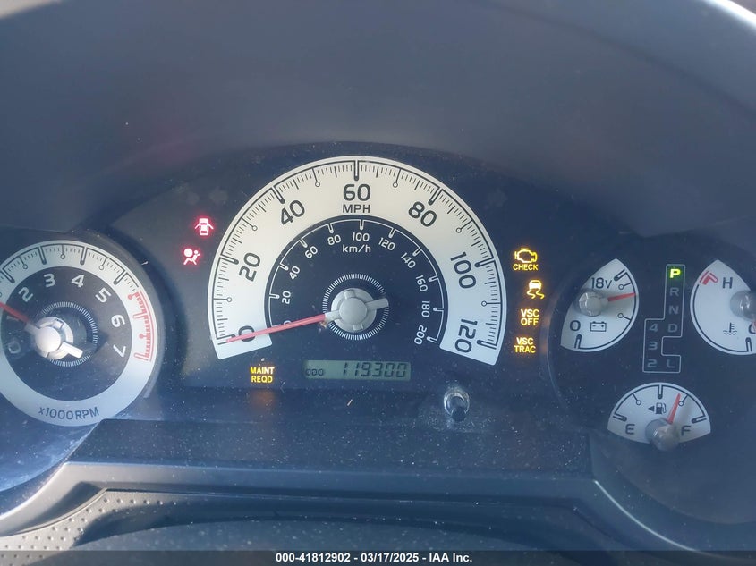 2007 TOYOTA FJ CRUISER VIN: JTEBU11F270014820