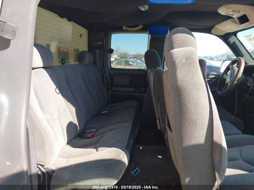 2004 Chevrolet Silverado 1500 Ls VIN: 2GCEC19V841218120 Lot: 41812918