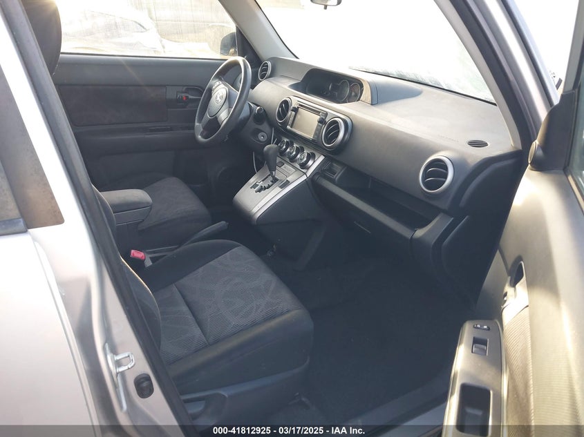 2013 TOYOTA SCION XB VIN: JTLZE4FE2DJ047490