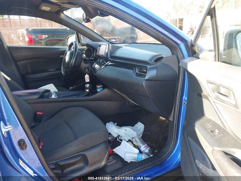 2018 TOYOTA C-HR VIN: NMTKHMBX6JR059649