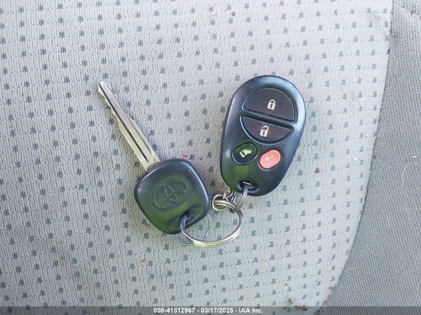 2007 Toyota Sienna Le VIN: 5TDZK23C87S077533 Lot: 41812967