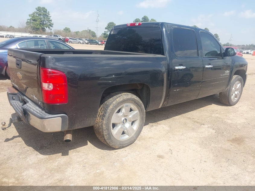 2011 CHEVROLET SILVERADO 1500 VIN: 3GCPCSE0XBG280471