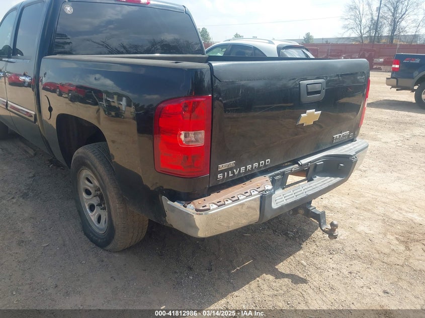2011 CHEVROLET SILVERADO 1500 VIN: 3GCPCSE0XBG280471