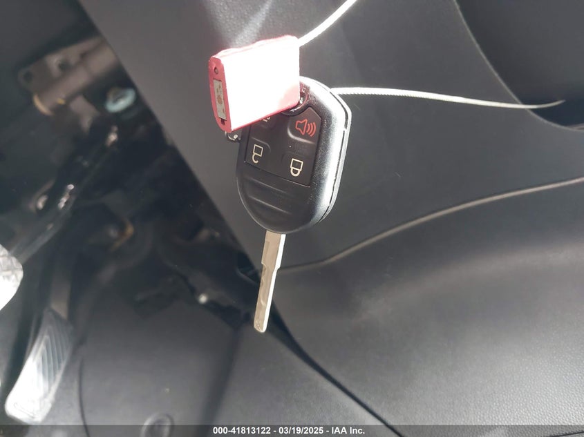 2019 FORD FIESTA VIN: 3FADP4BJ8KM104669