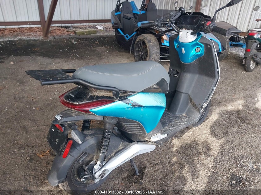 2022 PIAGGIO 1(VIN: ZAPME1EB0N4000100