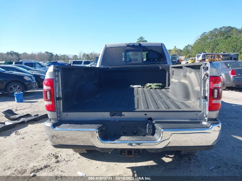 2019 Ram 3500 Laramie 4X4 8' Box VIN: 3C63R3JL4KG716015 Lot: 41813731