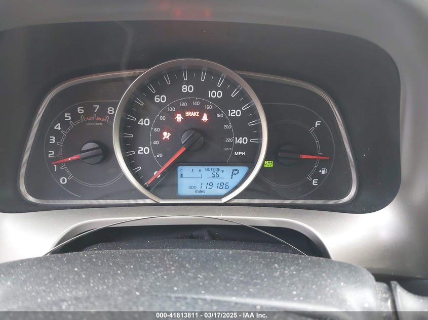 2014 TOYOTA RAV4 LE - JTMZFREV2EJ021870