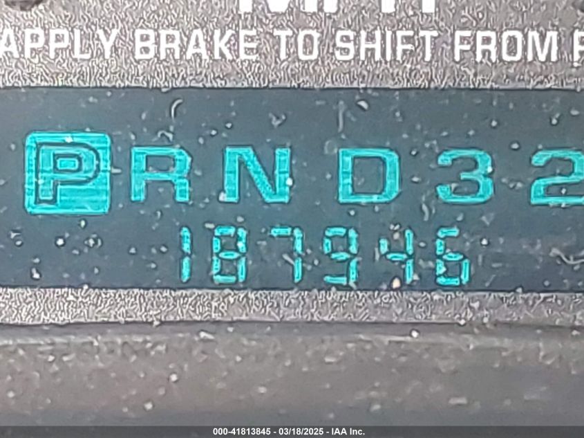 2002 Chevrolet Avalanche 1500 VIN: 3GNEC13T32G190102 Lot: 41813845