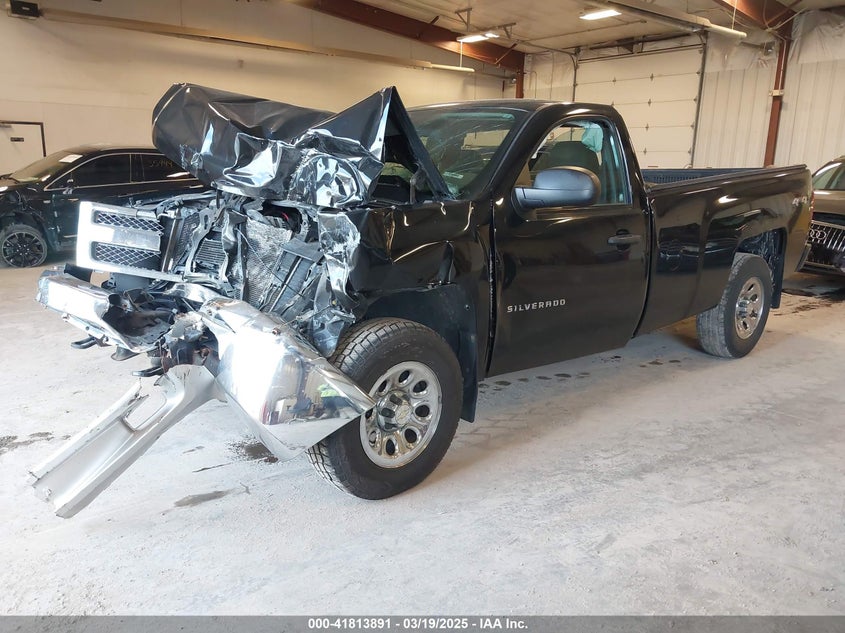 2012 CHEVROLET SILVERADO 1500 auction photo 2