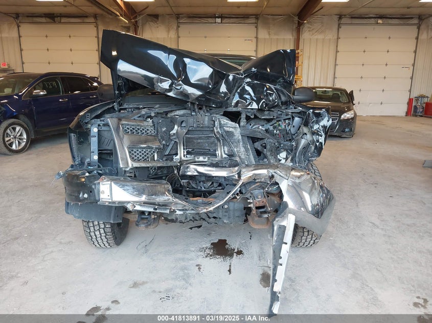 2012 CHEVROLET SILVERADO 1500 auction photo 6
