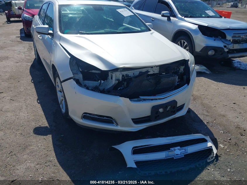 2013 CHEVROLET MALIBU VIN: 1G11F5RR6DF121922