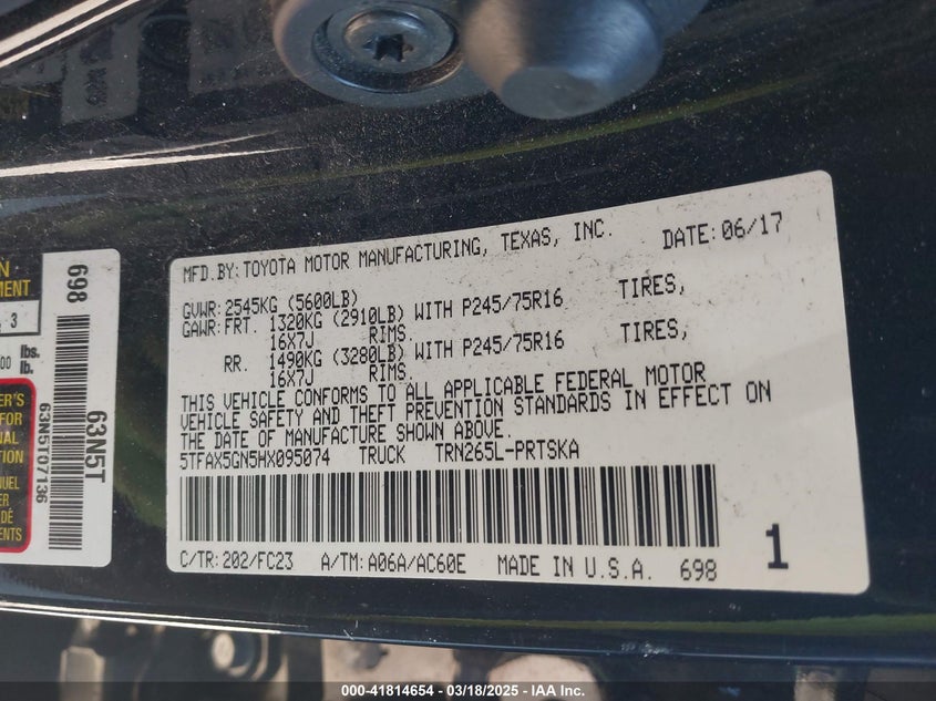 2017 TOYOTA TACOMA VIN: 5TFAX5GN5HX095074
