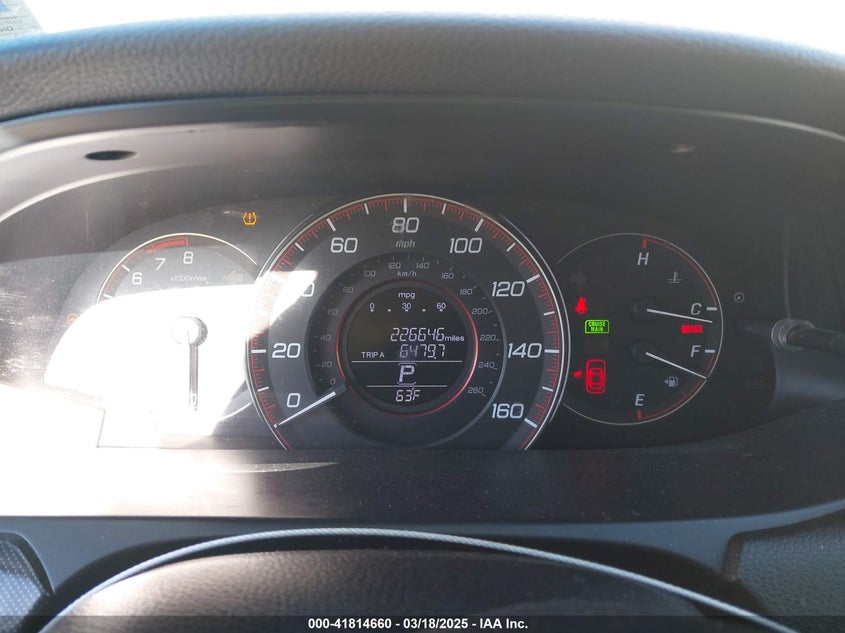 2015 HONDA ACCORD VIN: 1HGCR2F58FA043555