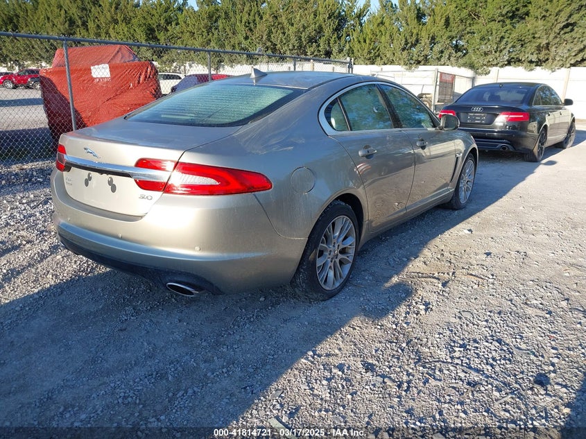2013 JAGUAR XF VIN: SAJWA0E72D8S90702