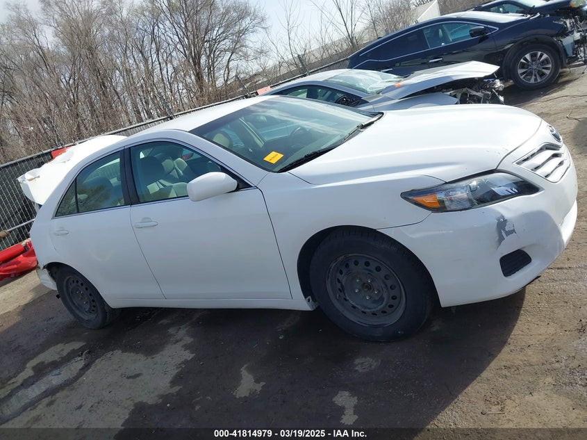 2011 TOYOTA CAMRY VIN: 4T1BF3EK5BU672078