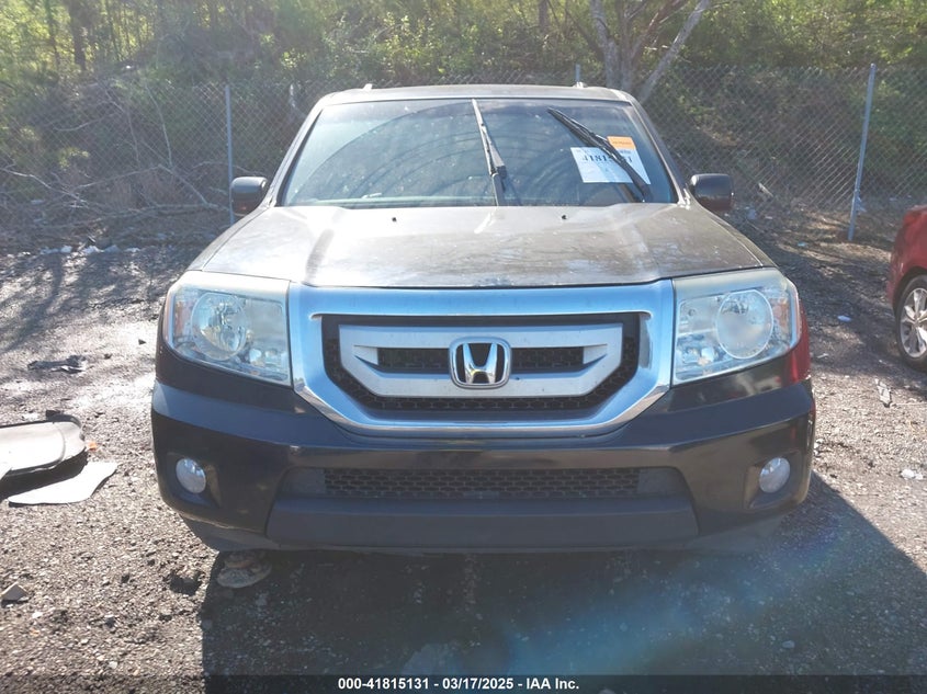 2011 HONDA PILOT VIN: 5FNYF3H52BB001948