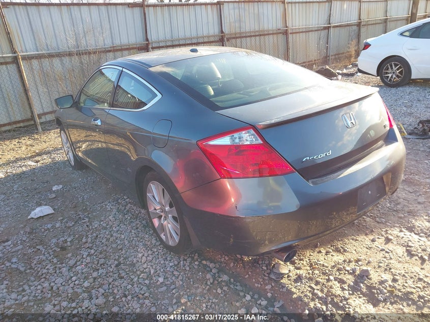2010 HONDA ACCORD VIN: 1HGCS2B83AA001856