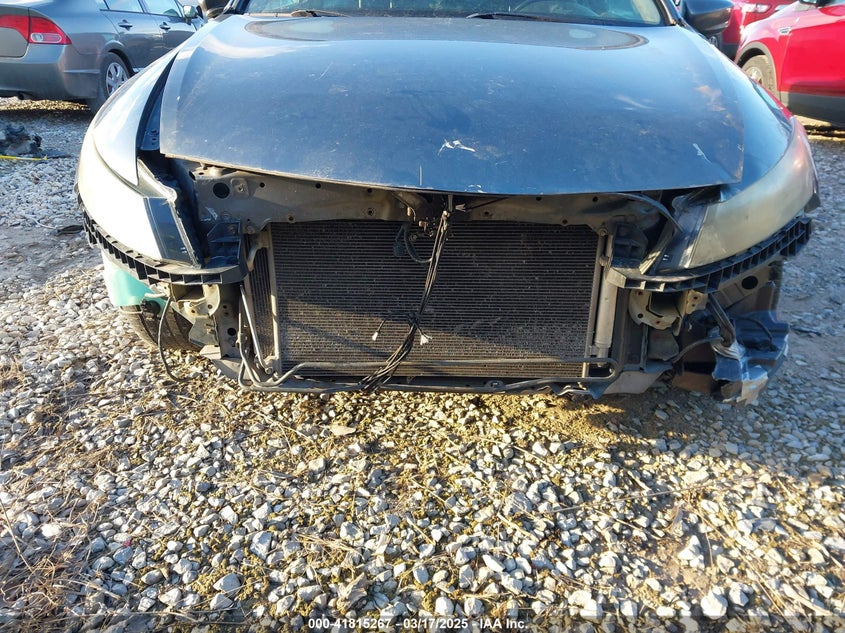 2010 HONDA ACCORD VIN: 1HGCS2B83AA001856