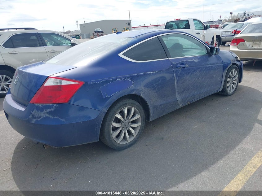 2008 HONDA ACCORD VIN: 1HGCS12858A012846
