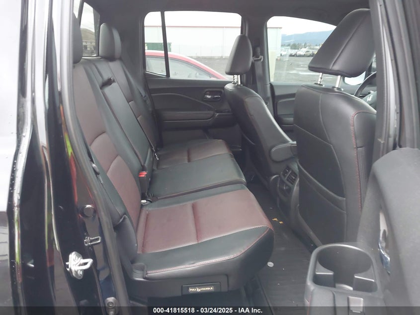 VIN 5FPYK3F82HB039785 2017 HONDA RIDGELINE BLACK EDITION