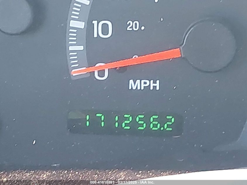 2003 Ford F-150 Xl/Xlt VIN: 1FTRF17W33NA33247 Lot: 41815581