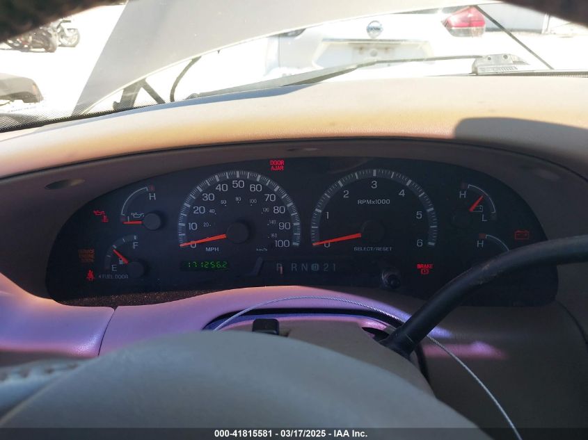 2003 Ford F-150 Xl/Xlt VIN: 1FTRF17W33NA33247 Lot: 41815581