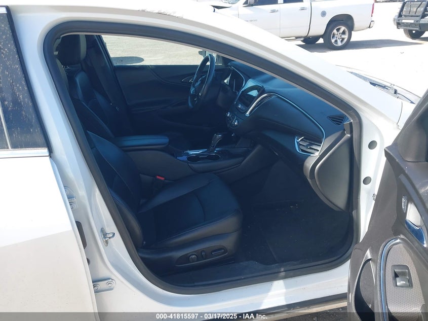 2017 CHEVROLET MALIBU VIN: 1G1ZE5ST5HF141922