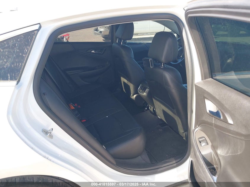 2017 CHEVROLET MALIBU VIN: 1G1ZE5ST5HF141922