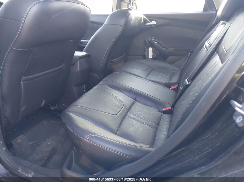 2012 FORD FOCUS VIN: 1FAHP3N21CL354550