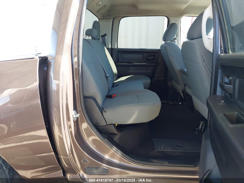 2020 RAM 1500 CLASSIC VIN: 3C6RR6KG5LG194767