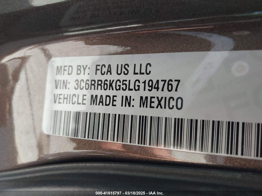 2020 RAM 1500 CLASSIC VIN: 3C6RR6KG5LG194767