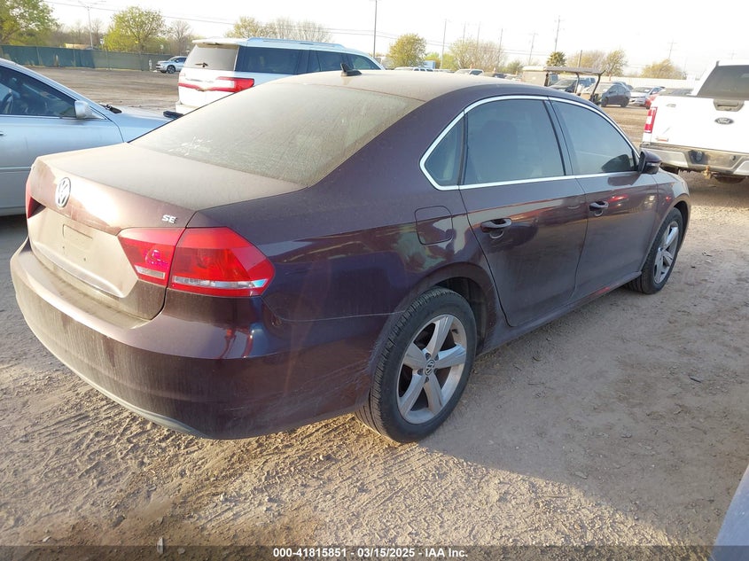 2012 VOLKSWAGEN PASSAT VIN: 1VWBP7A33CC091500