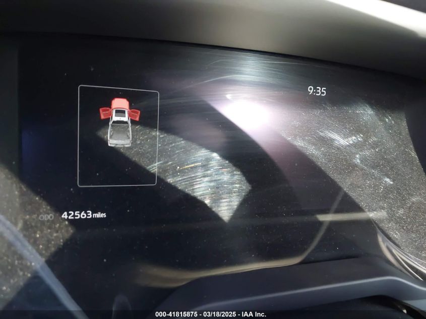 2023 Toyota Tundra - 5TFMC5DB3PX020858