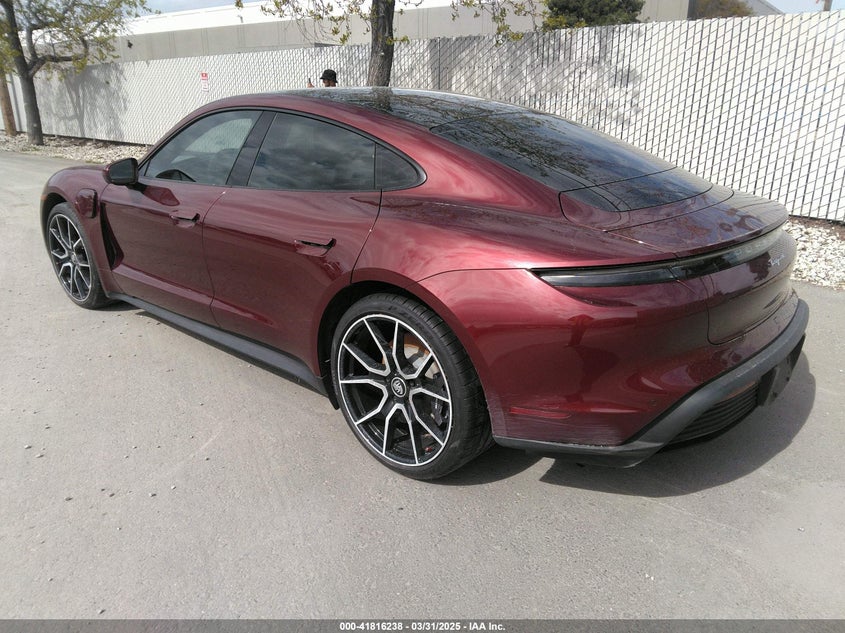 2022 PORSCHE TAYCAN U   U(VIN: WP0AA2Y12NSA16161