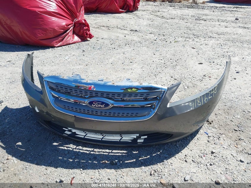 2011 FORD TAURUS VIN: 1FAHP2DW9BG187179