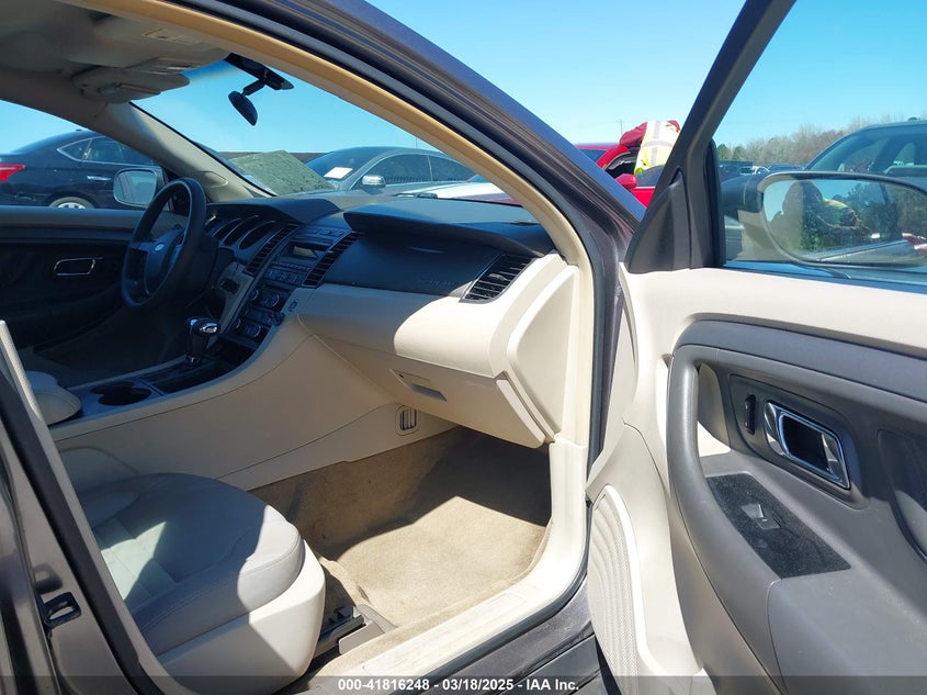 2011 FORD TAURUS VIN: 1FAHP2DW9BG187179